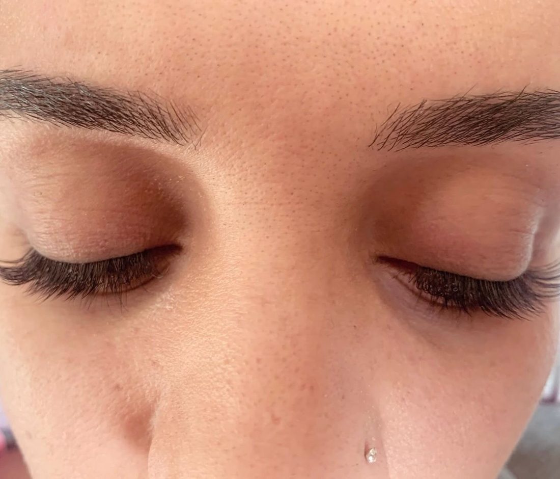Extensions de cils volume - Lashes by Ed